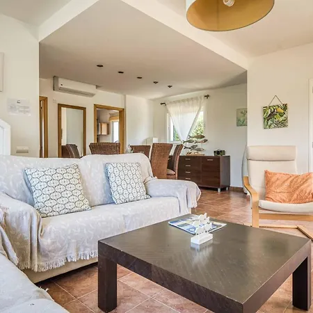 Villa By The Sea Punta Grossa